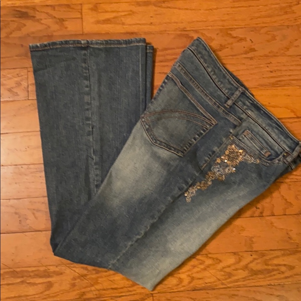 PRE-OWNED WOMEN’S GIANNI BINI FLARE LEG JEANS - Picture 11 of 12
